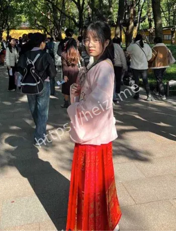 天津李彤彤约会视频