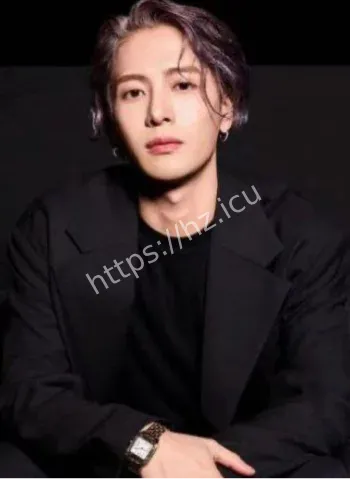 王嘉尔生理需求自曝访谈